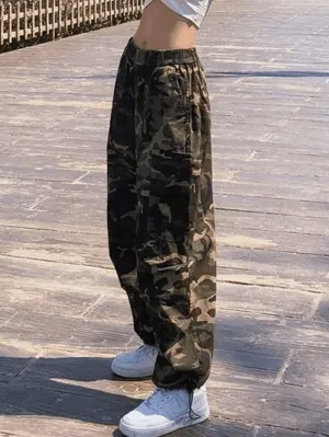 Joskaa Loose Fit Camo Cargo Pants