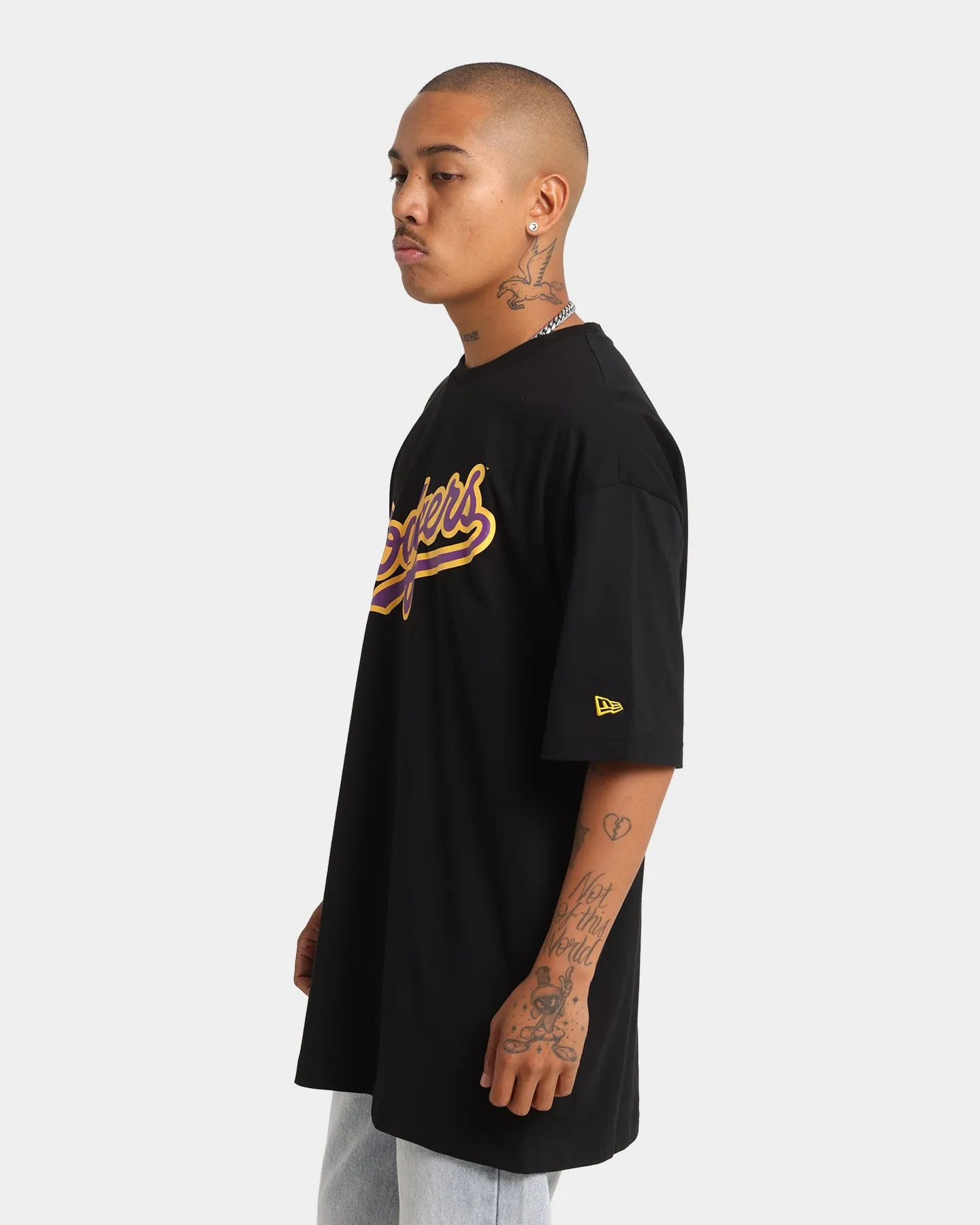 New Era Los Angeles Dodgers Oversized Crossover Script T-Shirt Black